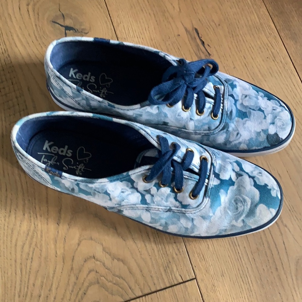 Taylor Swift floral Keds - size 8.5